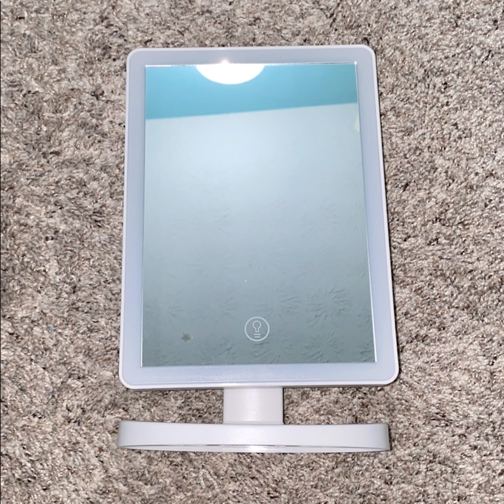 Touch Screen Makeup Mirror